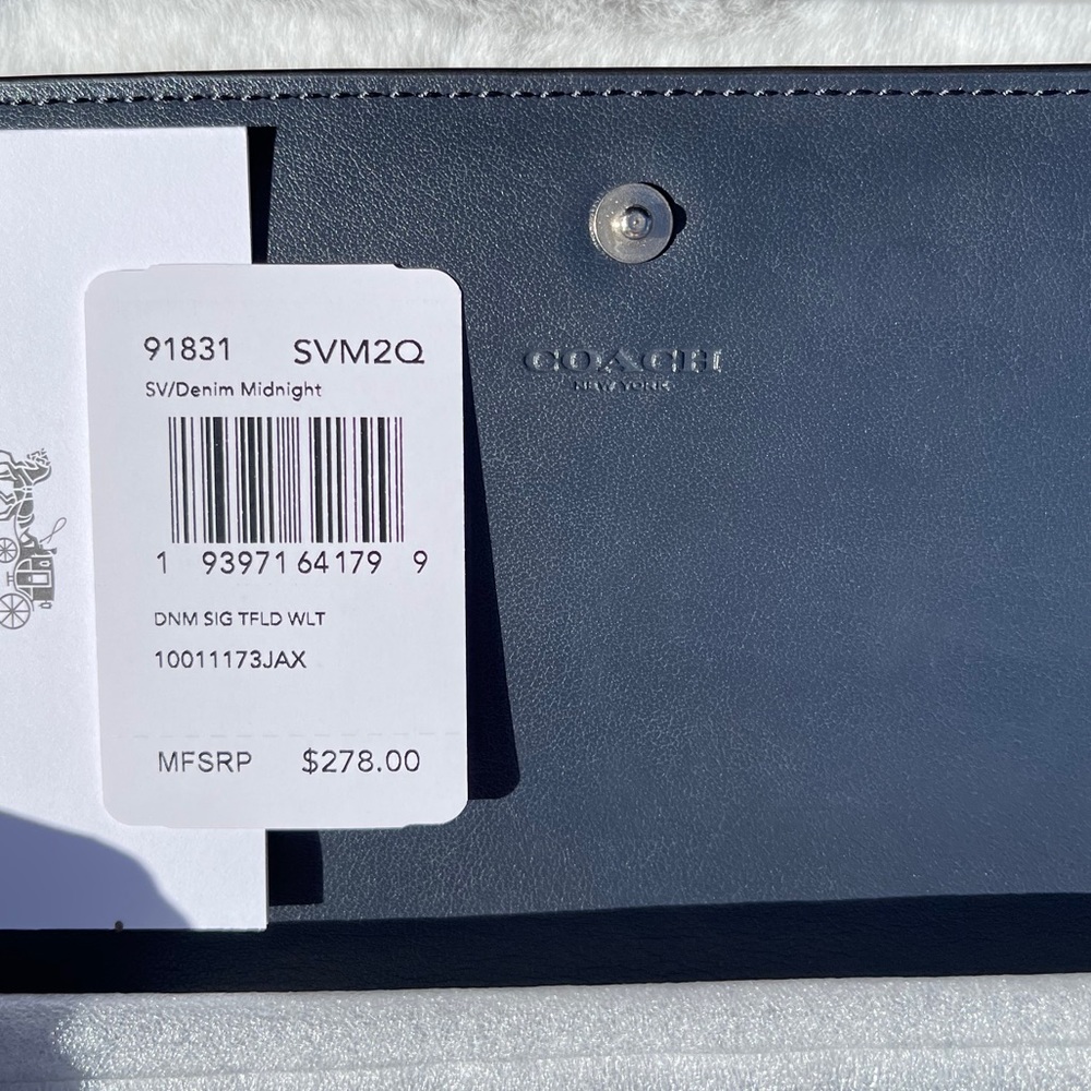 Coach Purse and Wallet Set - Picture 14 of 16